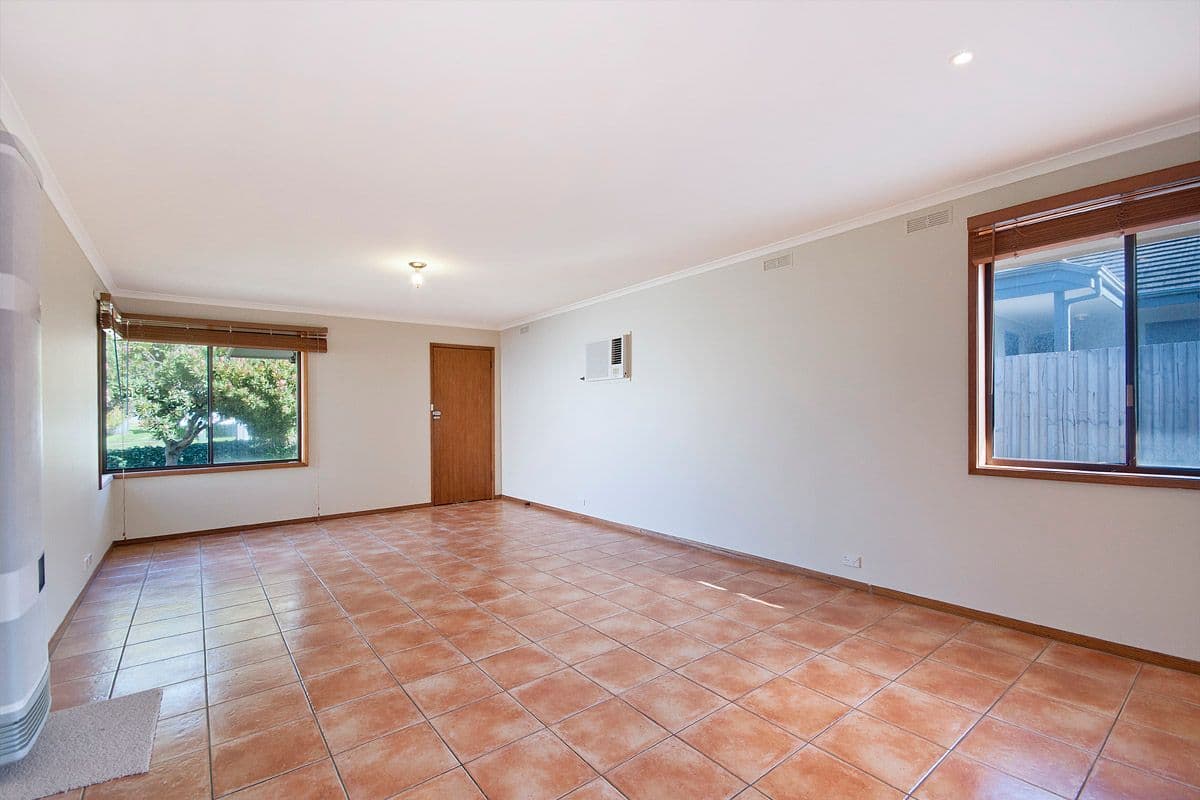 56  Lava Street, WARRNAMBOOL VIC 3280, Warrnambool - Thumbnail 3