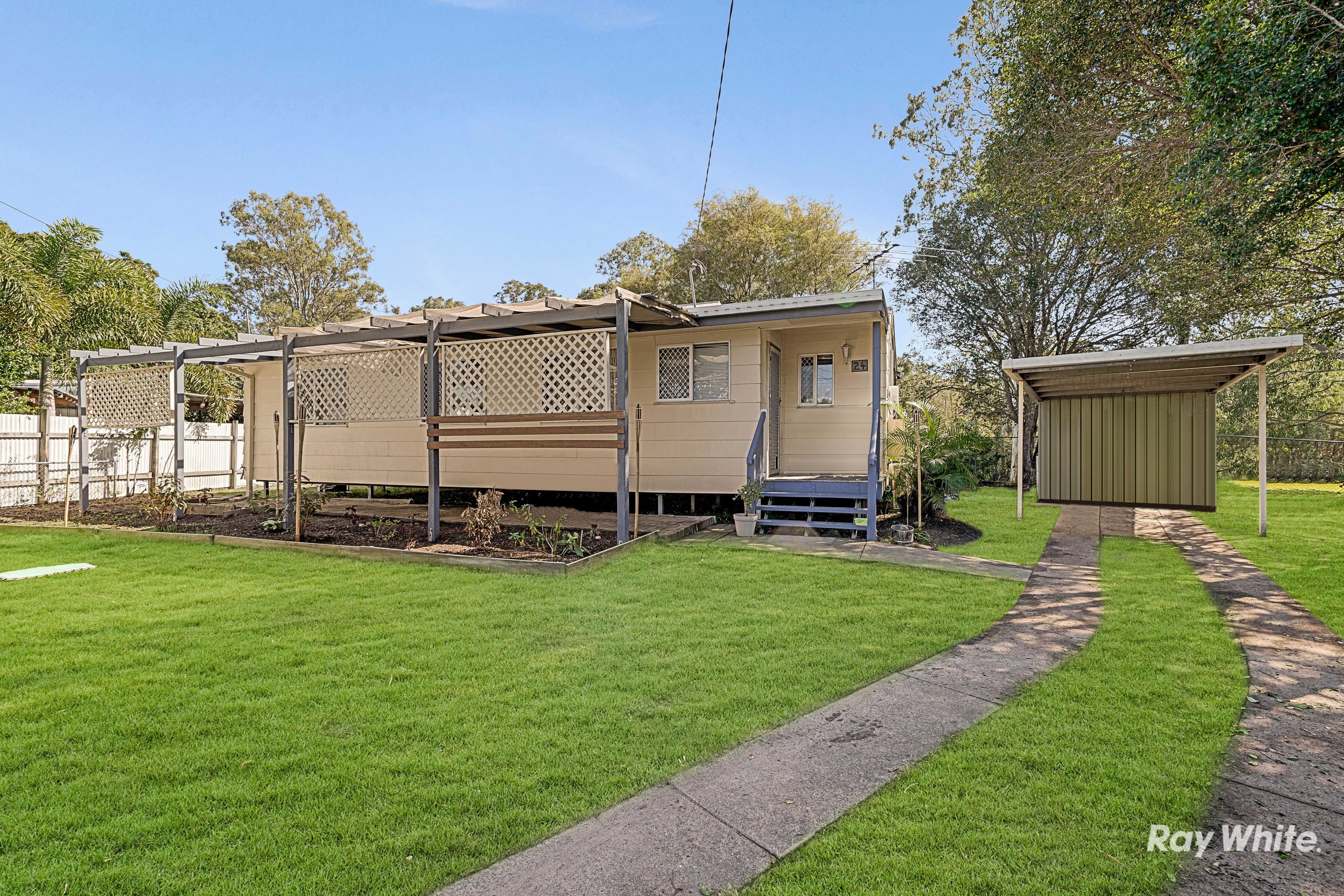 24 Parkland Court, Eagleby QLD 4207, Eagleby - Thumbnail 2