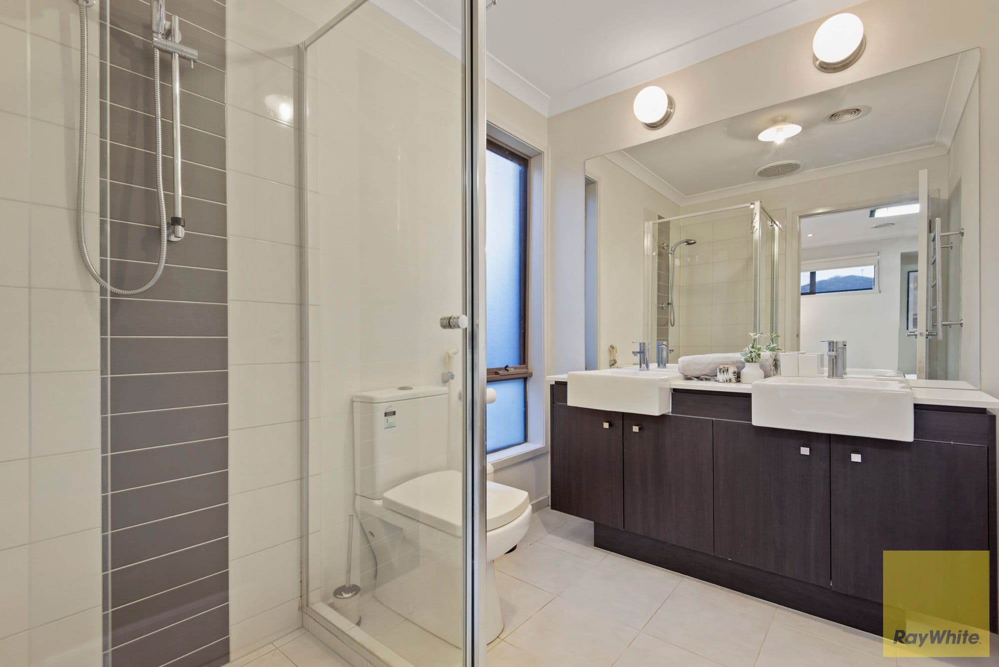 22 Spinifex Street, Point Cook VIC 3030, Point Cook - Thumbnail 4