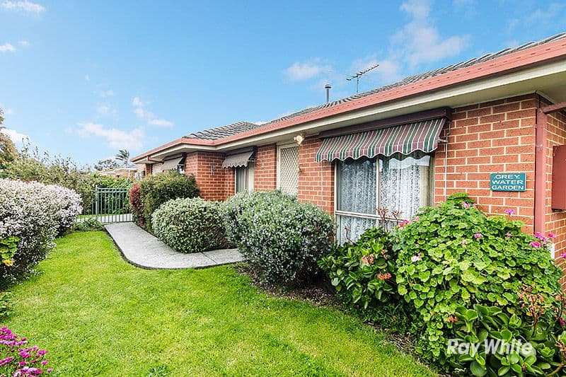 15 Bellarine Drive, Cranbourne VIC 3977, Cranbourne - Thumbnail 2