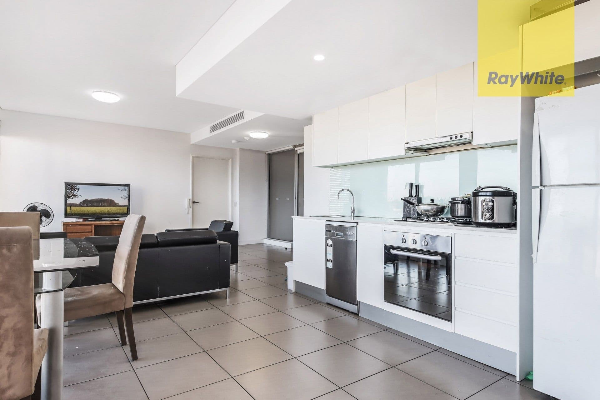25 Cowper Street, Parramatta NSW 2150, Parramatta - Thumbnail 6
