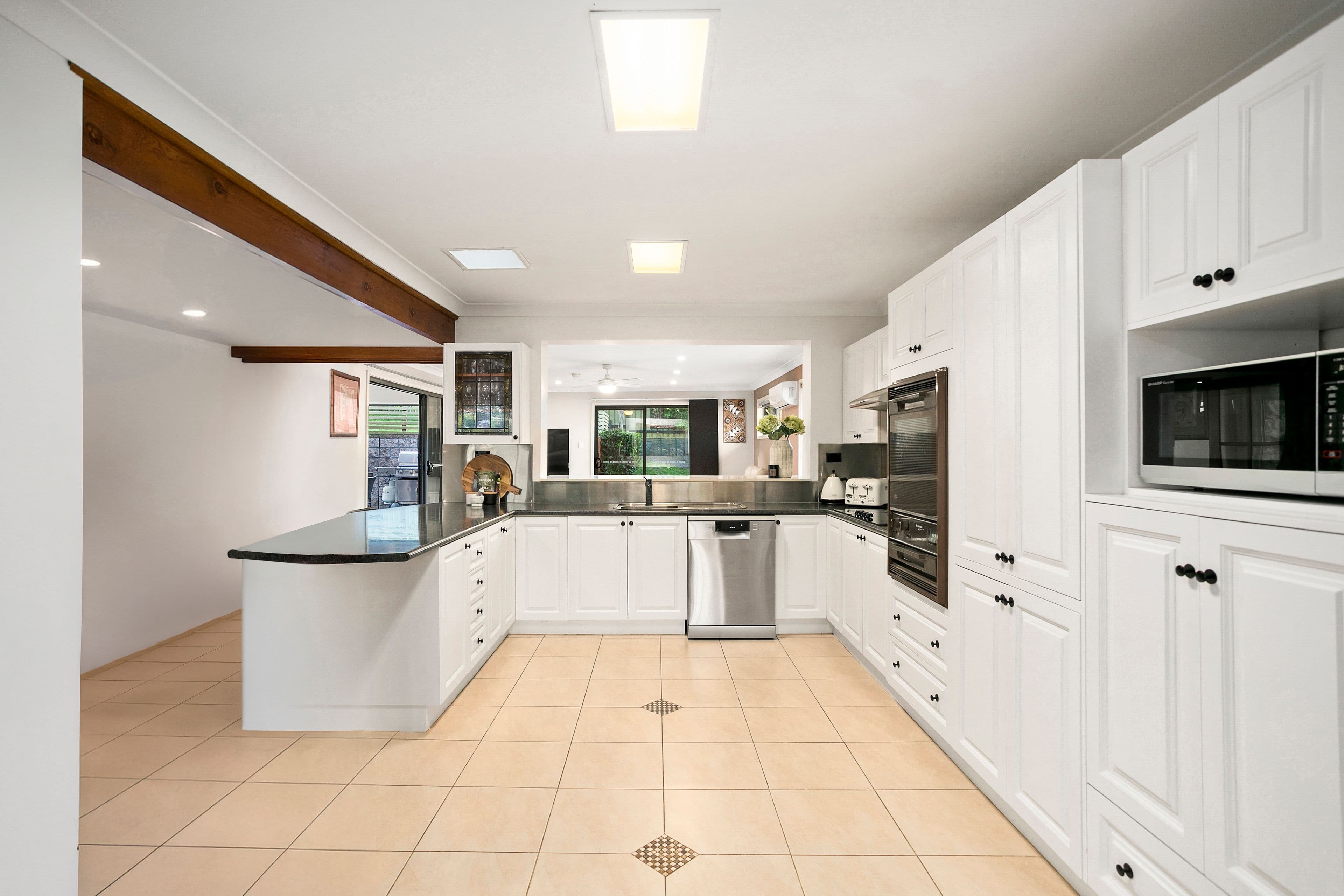 8 Mark Street, Figtree NSW 2525, Figtree - Thumbnail 3