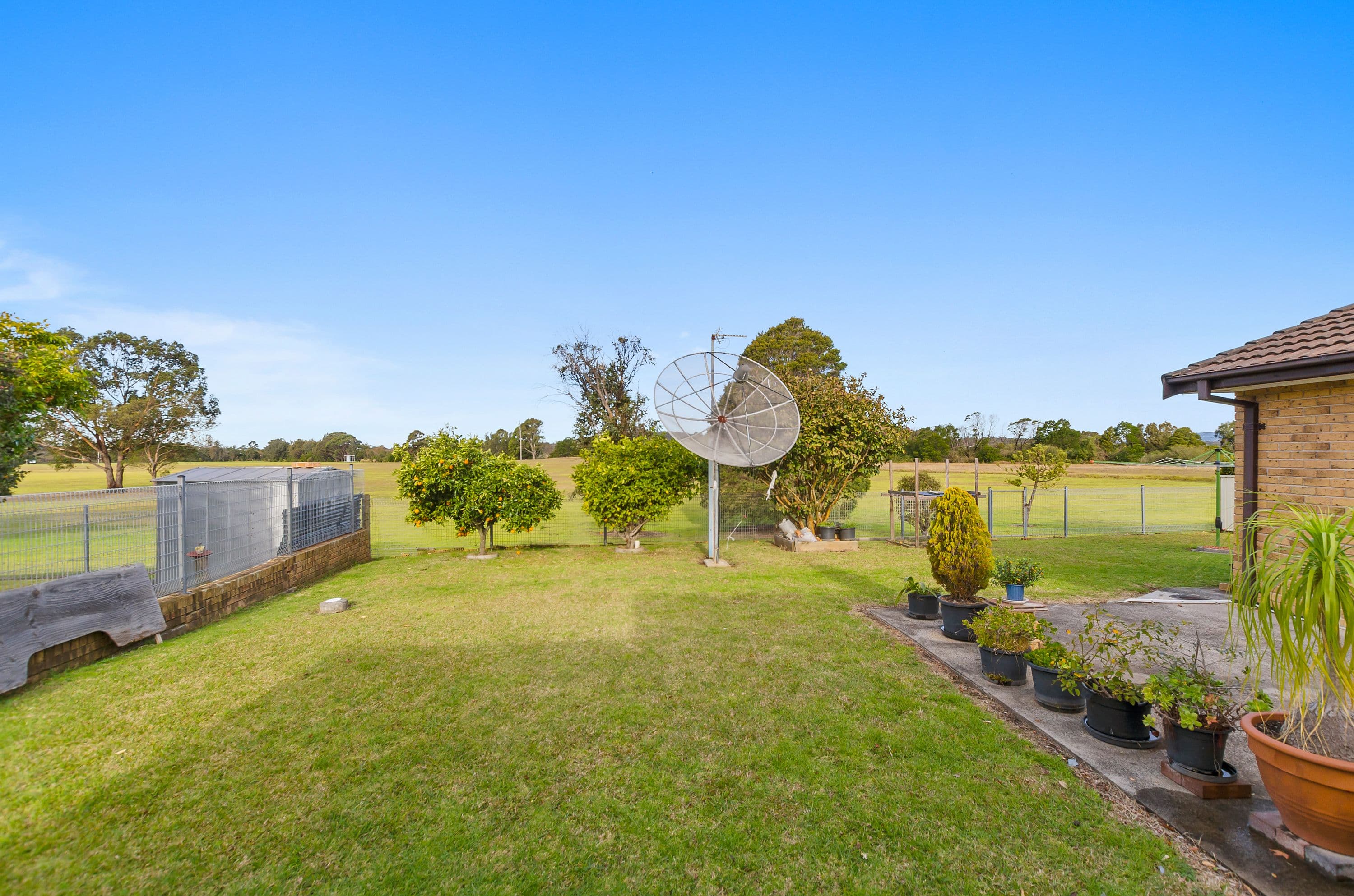23 Sierra Drive, Horsley - Thumbnail 7