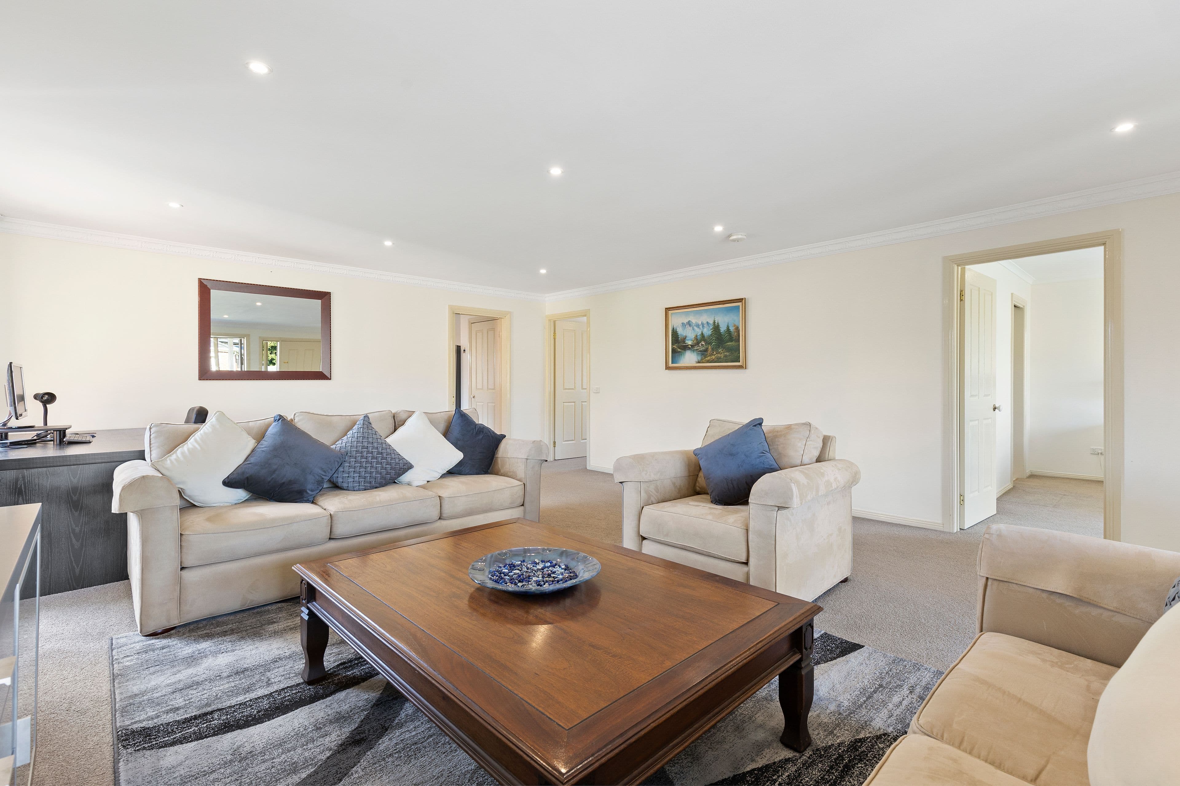 21 Tara Close, Rowville VIC 3178, Rowville - Thumbnail 2