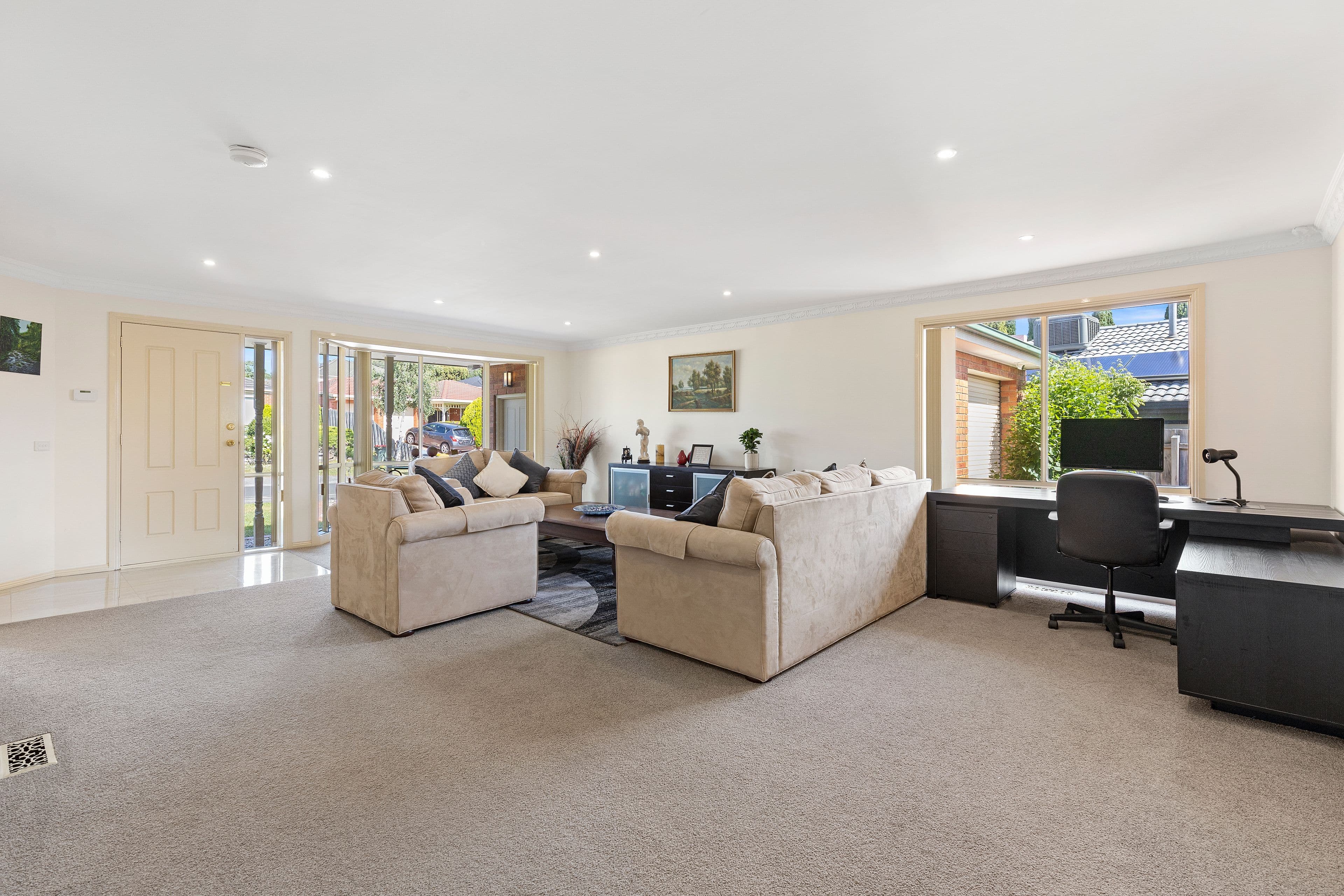 21 Tara Close, Rowville VIC 3178, Rowville - Thumbnail 3