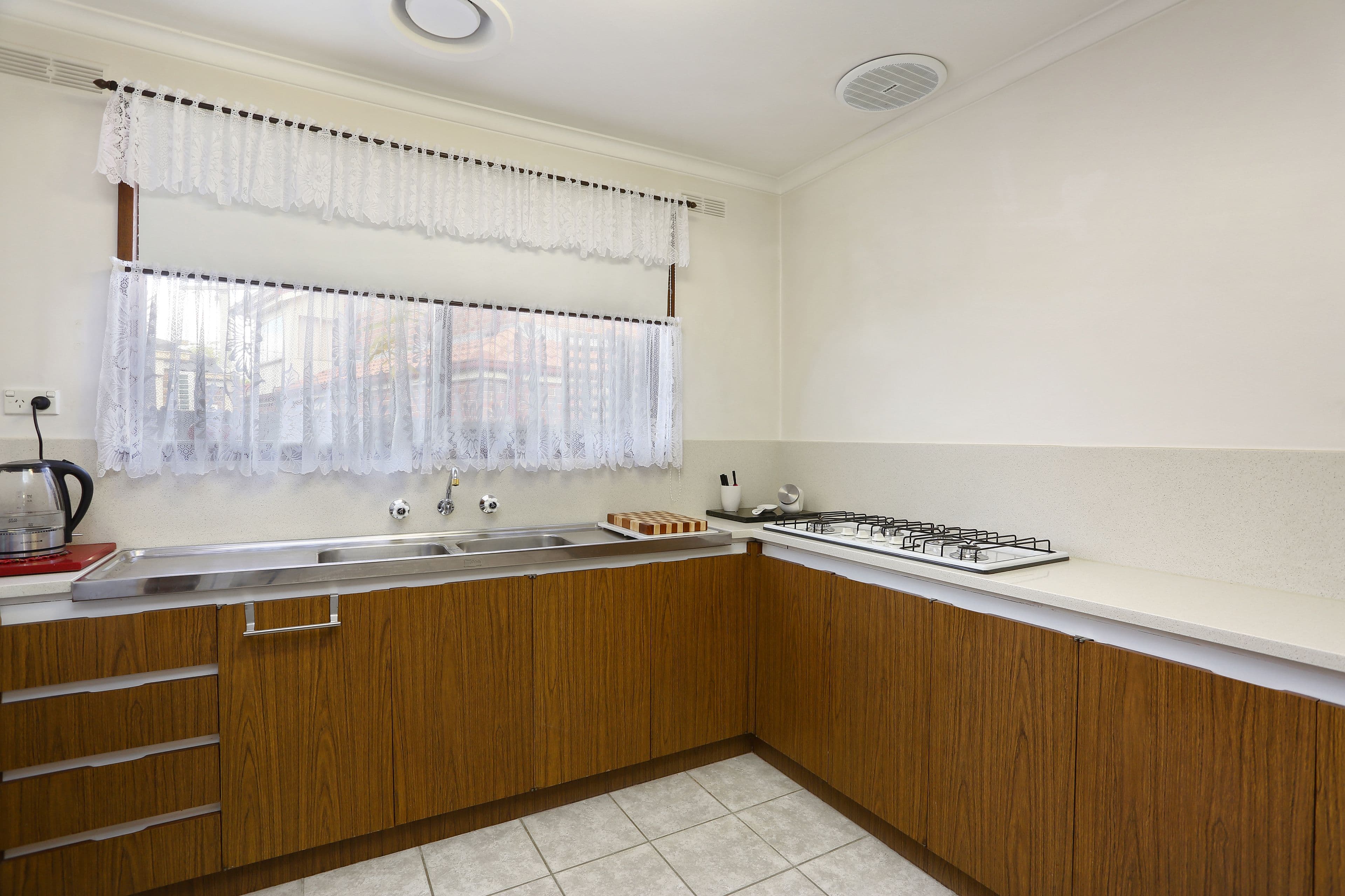 3 Debra Court, Lalor VIC 3075, Lalor - Thumbnail 7