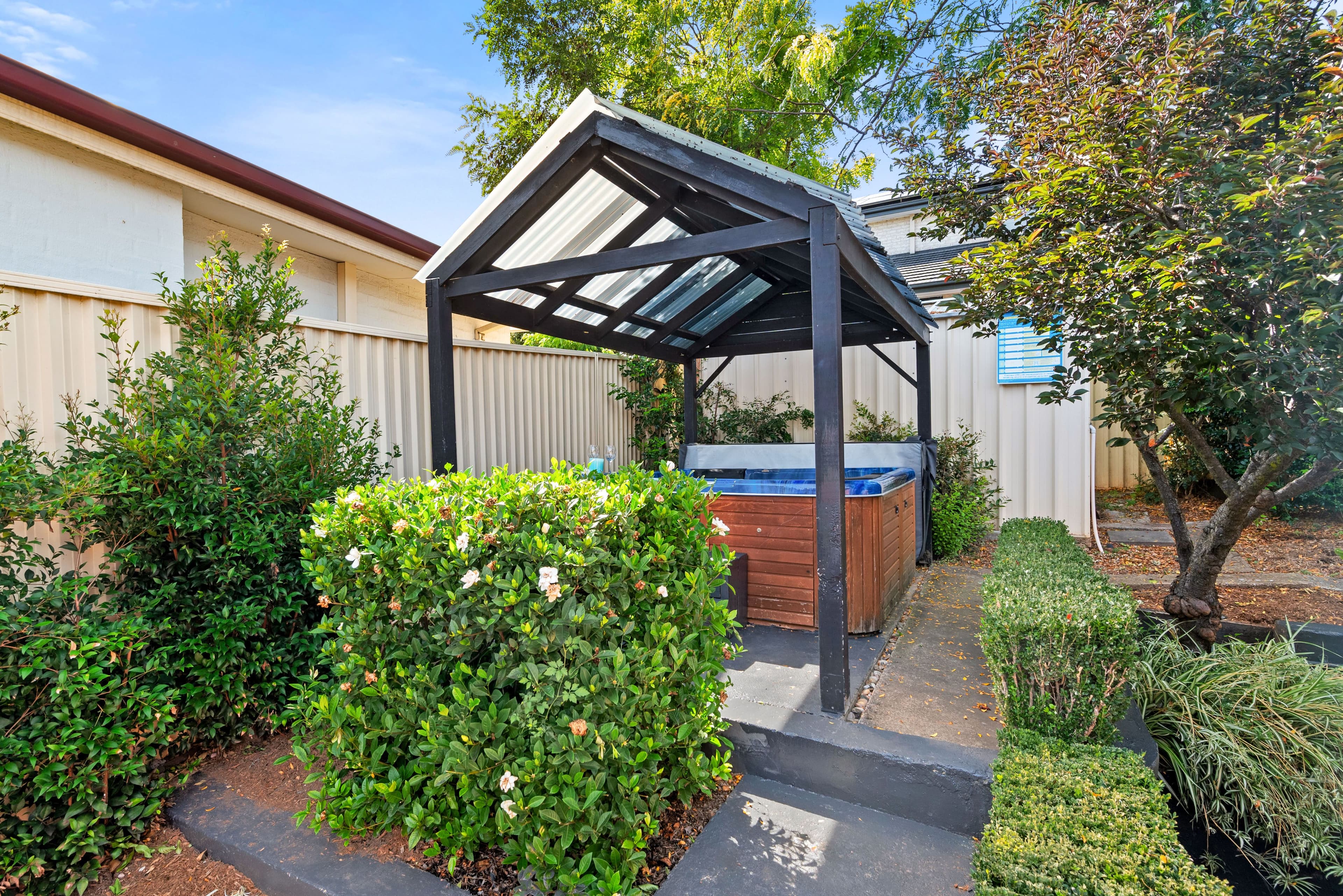 42 Kurrajong Circuit, Mount Annan NSW 2567, Mount Annan - Thumbnail 3