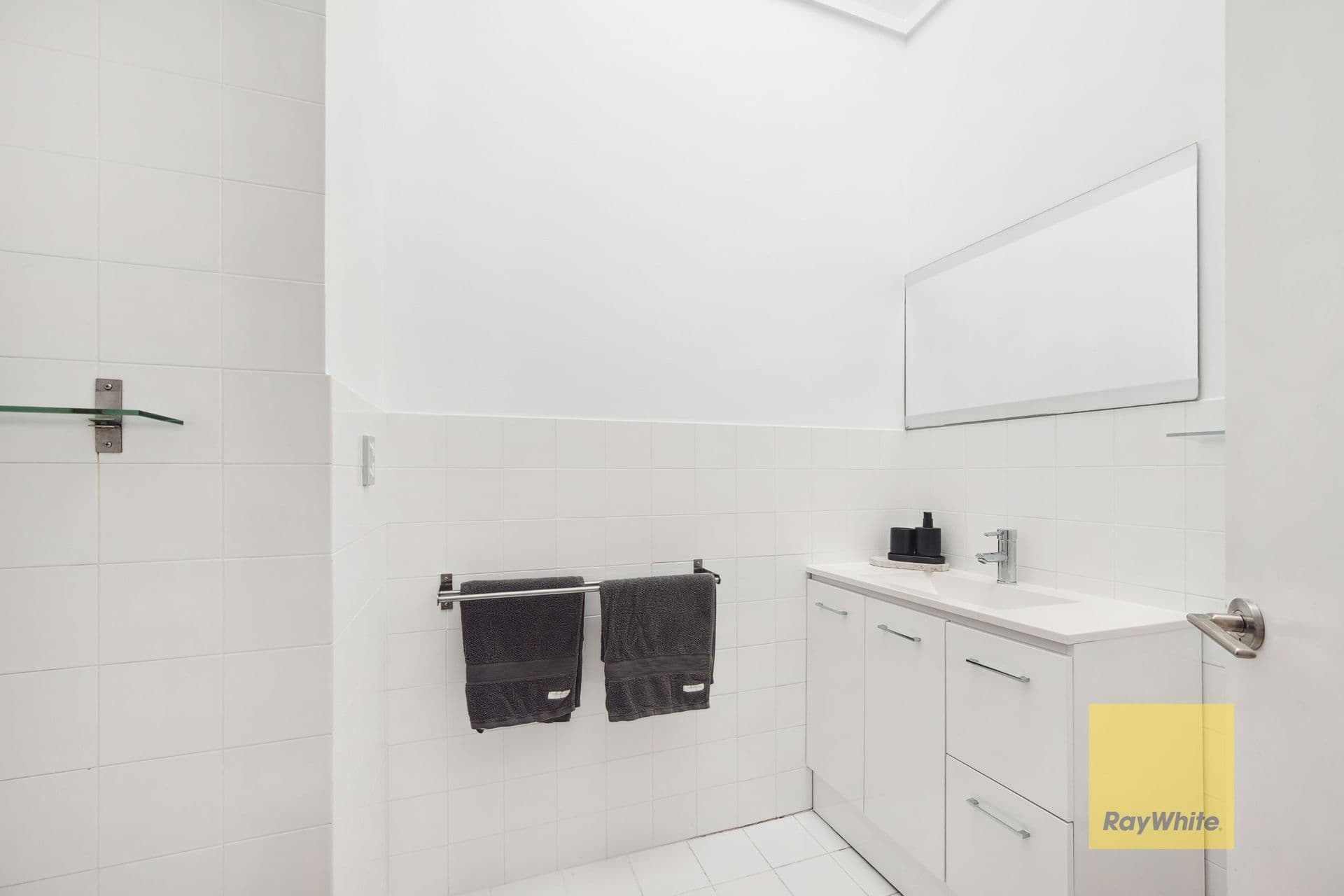 29 Jacobsen Way, Thornlie WA 6108, Thornlie - Thumbnail 7