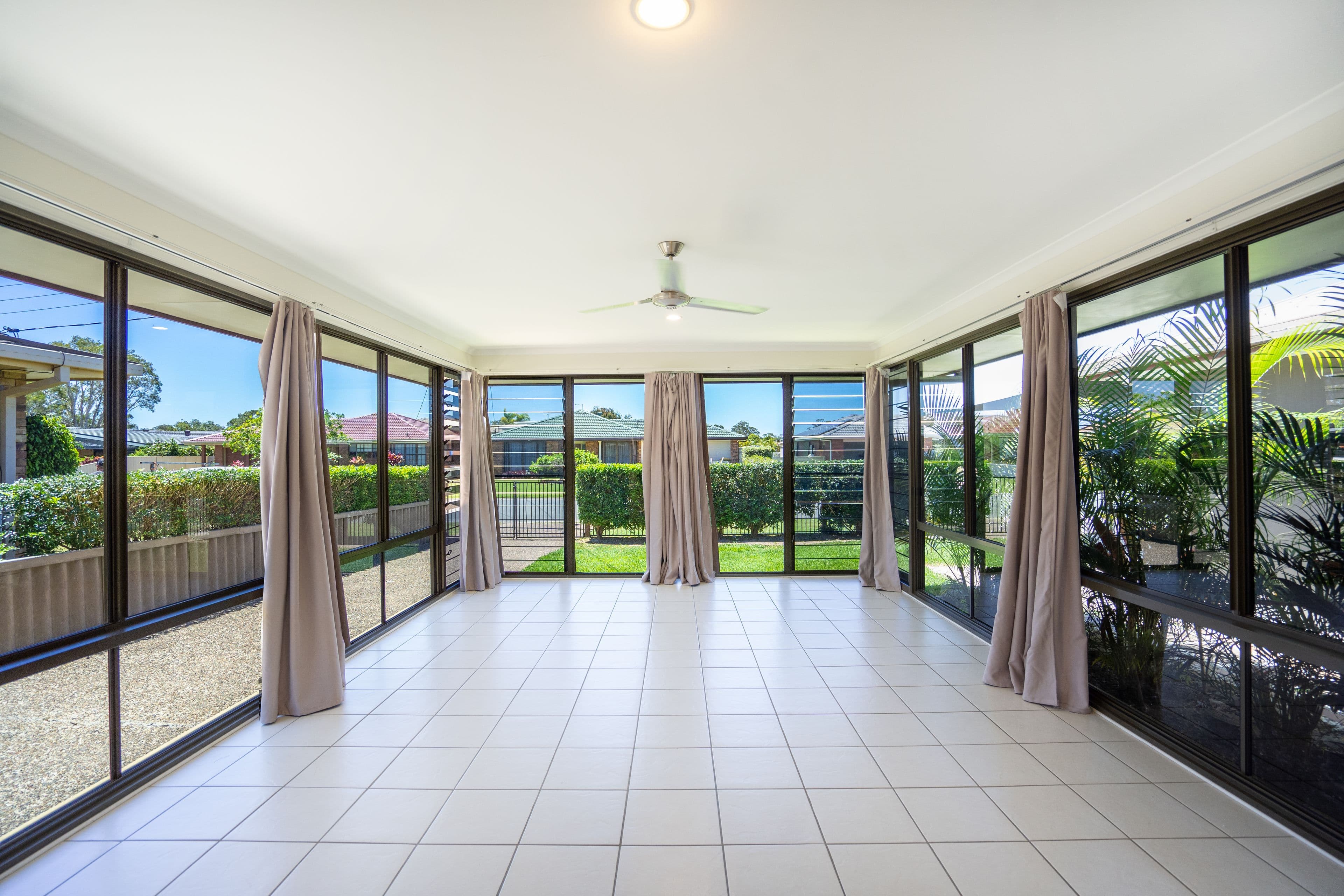 8 Banks Street, Banksia Beach QLD 4507, Banksia Beach - Thumbnail 3