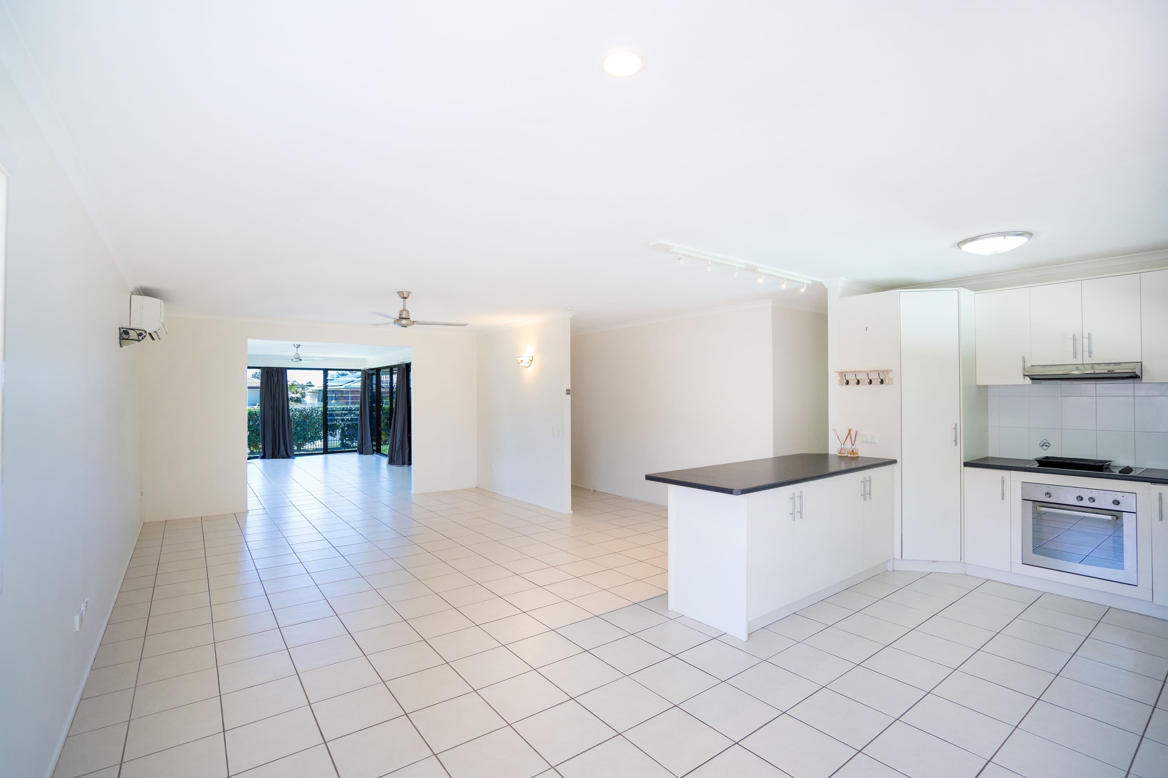 8 Banks Street, Banksia Beach QLD 4507, Banksia Beach - Thumbnail 6