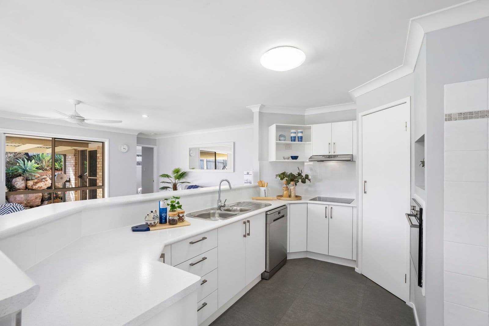 4 Macadamia Drive, Ormeau QLD 4208, Ormeau - Thumbnail 8