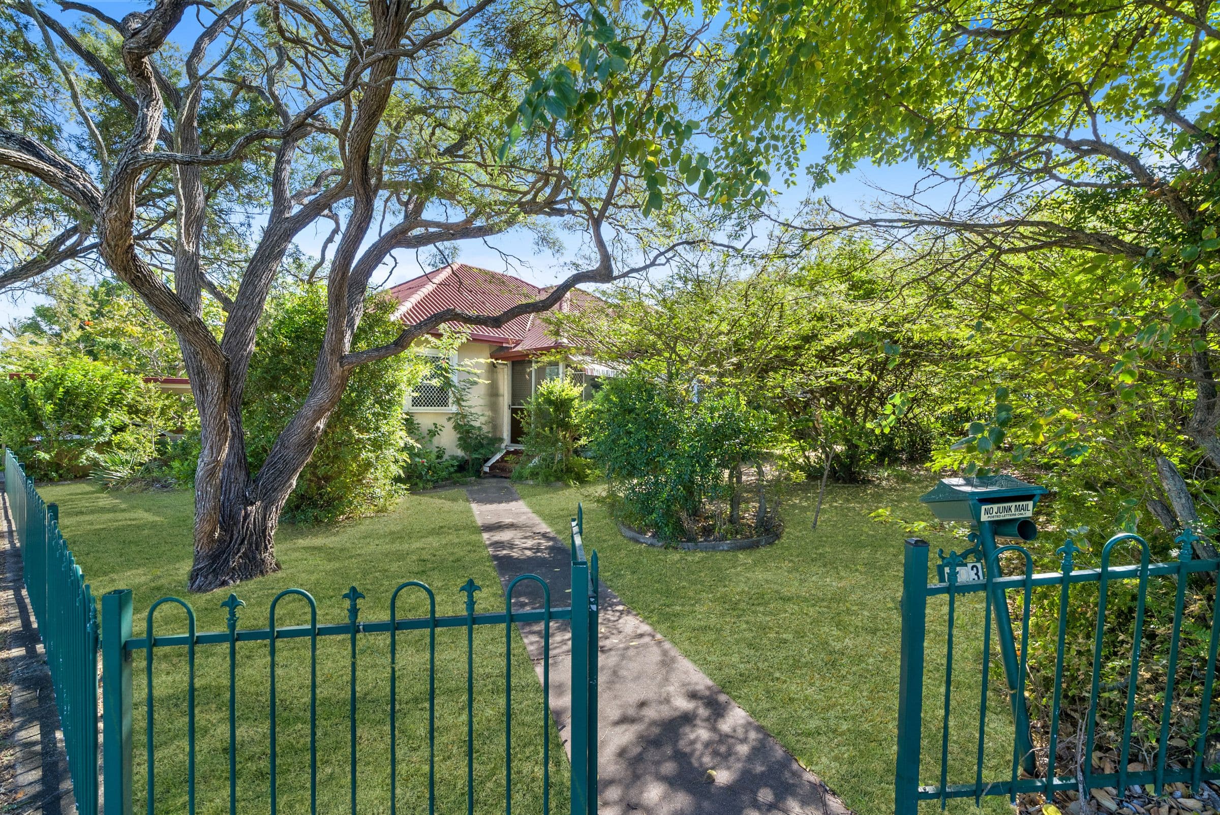 103 Oxley Avenue, Woody Point QLD 4019, Woody Point - Thumbnail 2