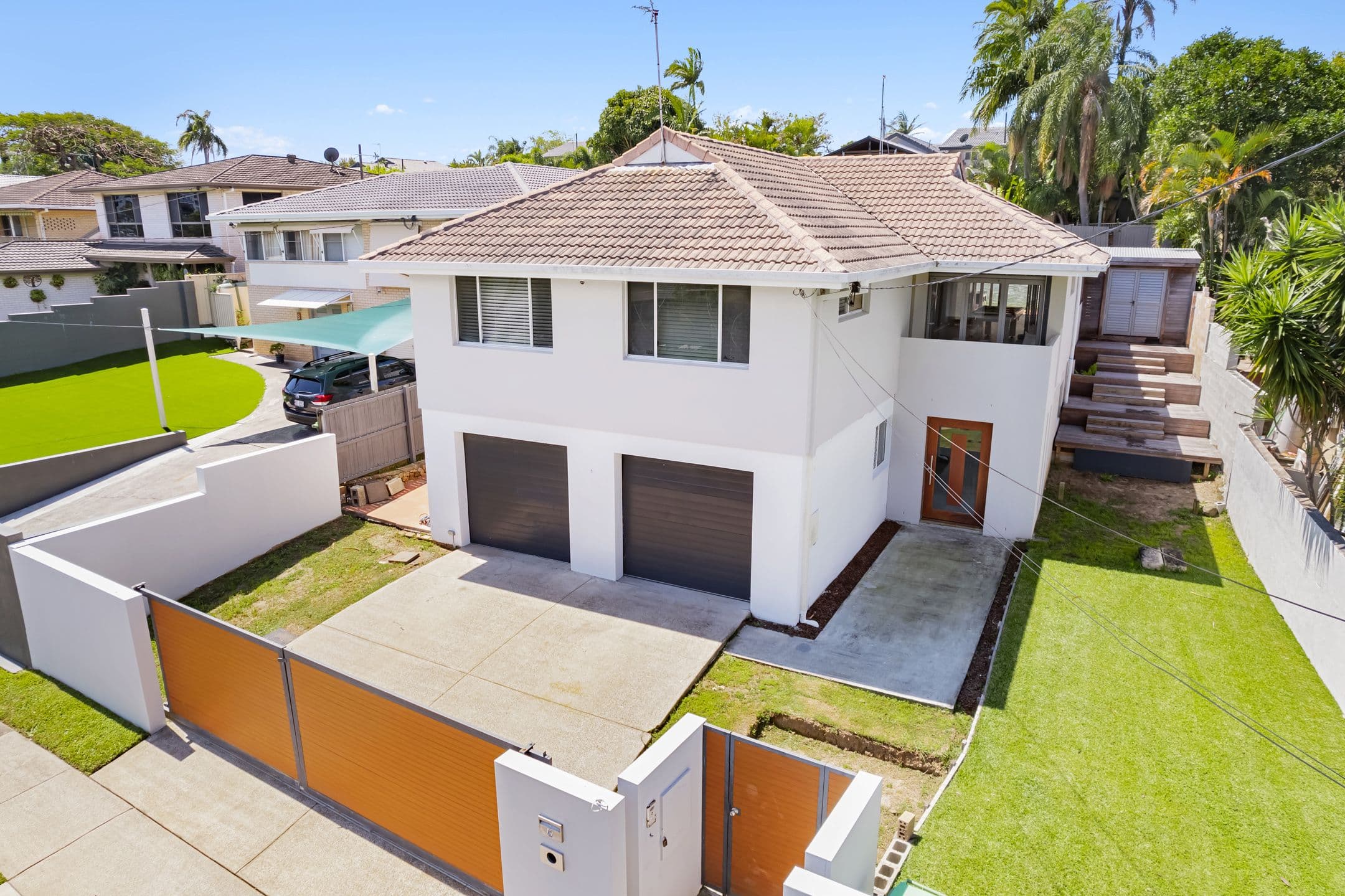 5 Clifton Street, Biggera Waters QLD 4216, Biggera Waters - Thumbnail 2