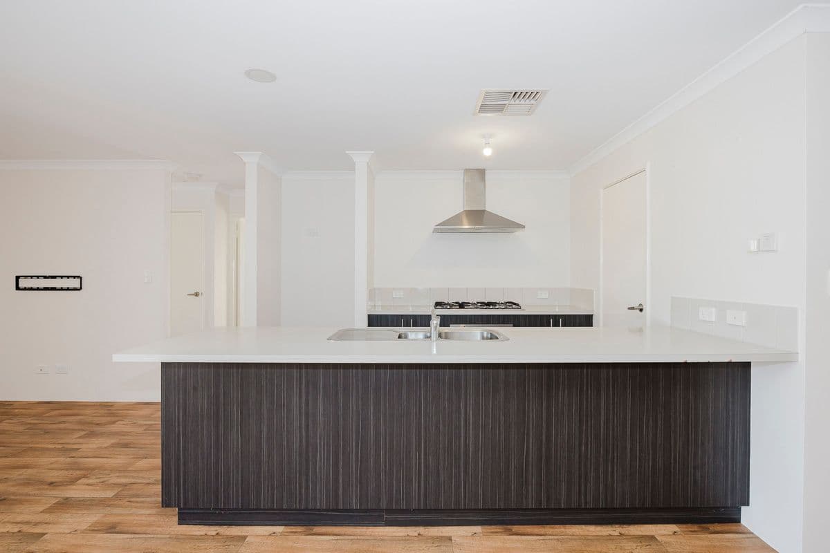 8 Canunda Way, Yanchep WA 6035, Yanchep - Thumbnail 5