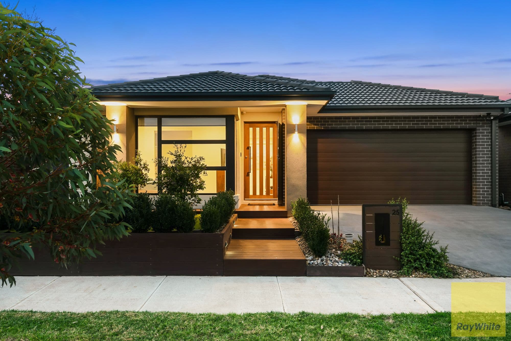 25 Bushel Way, Truganina VIC 3029, Truganina - Image 1