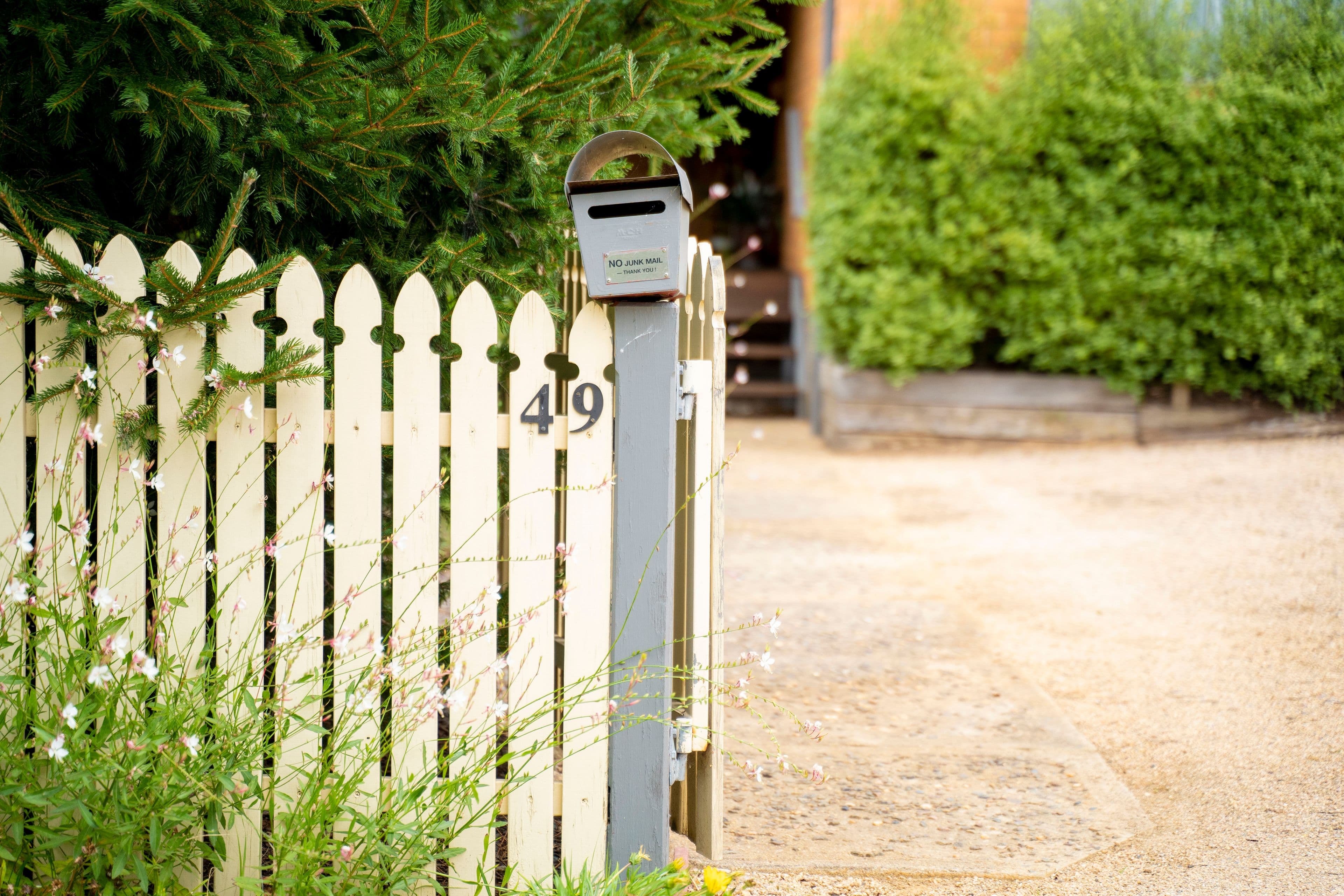 49 Gilmore Place, Queanbeyan West NSW 2620, Queanbeyan West - Thumbnail 2