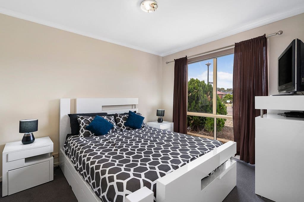 11 Moneva Street, Paralowie SA 5108, Paralowie - Thumbnail 2