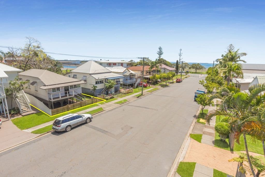 15 Chestnut Street, Wynnum QLD 4178, Wynnum - Image 1