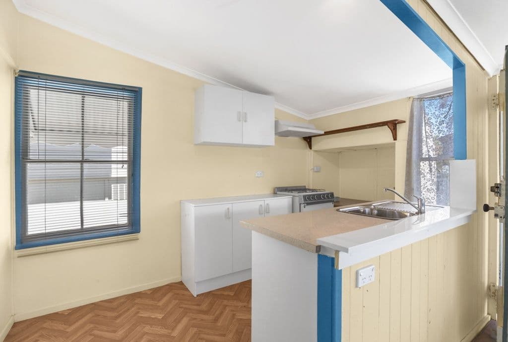 15 Chestnut Street, Wynnum QLD 4178, Wynnum - Thumbnail 8