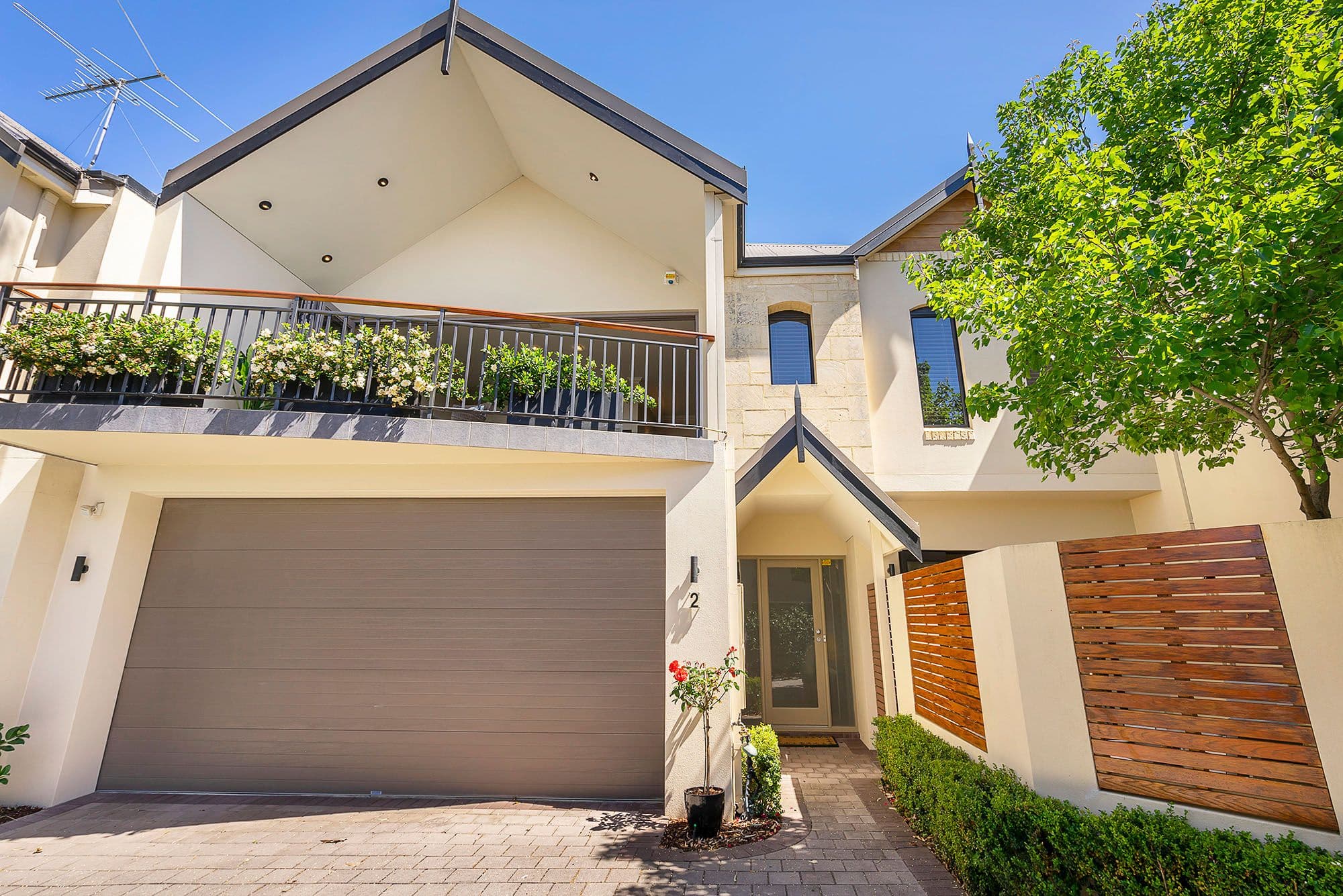 15 Caddy Avenue, West Leederville WA 6007, West Leederville - Thumbnail 2