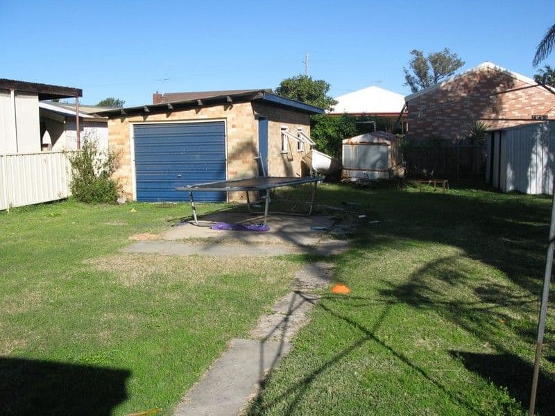 37 Karog Street, PELICAN NSW 2281, Pelican - Thumbnail 2