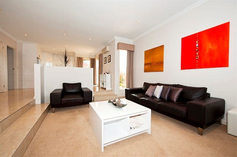 24 Lambourn Road, WATSONIA VIC 3087, Watsonia - Thumbnail 3