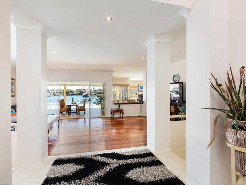 20 Compass Court, RABY BAY QLD 4163, Raby Bay - Thumbnail 3
