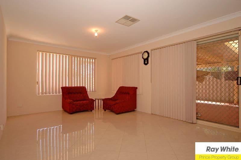47 Beckworth Avenue, KIARA WA 6054, Kiara - Thumbnail 4