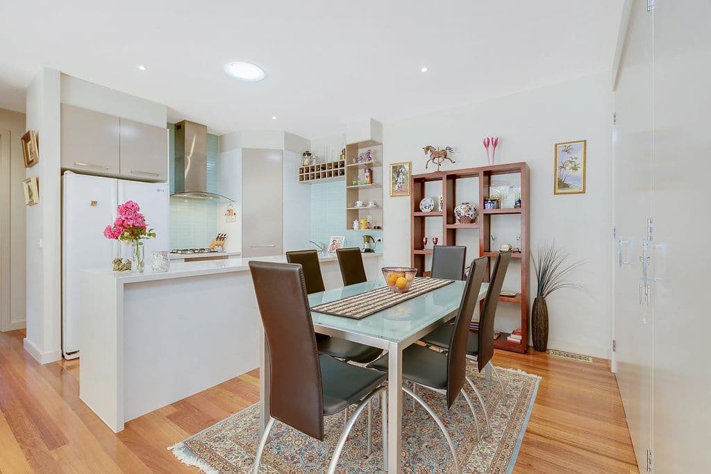 143 St Helena Road, Greensborough VIC 3088, Greensborough - Thumbnail 2