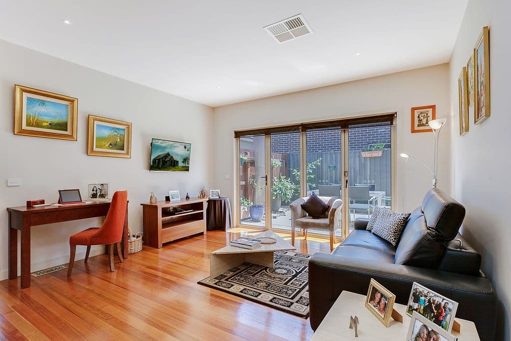 143 St Helena Road, Greensborough VIC 3088, Greensborough - Thumbnail 5