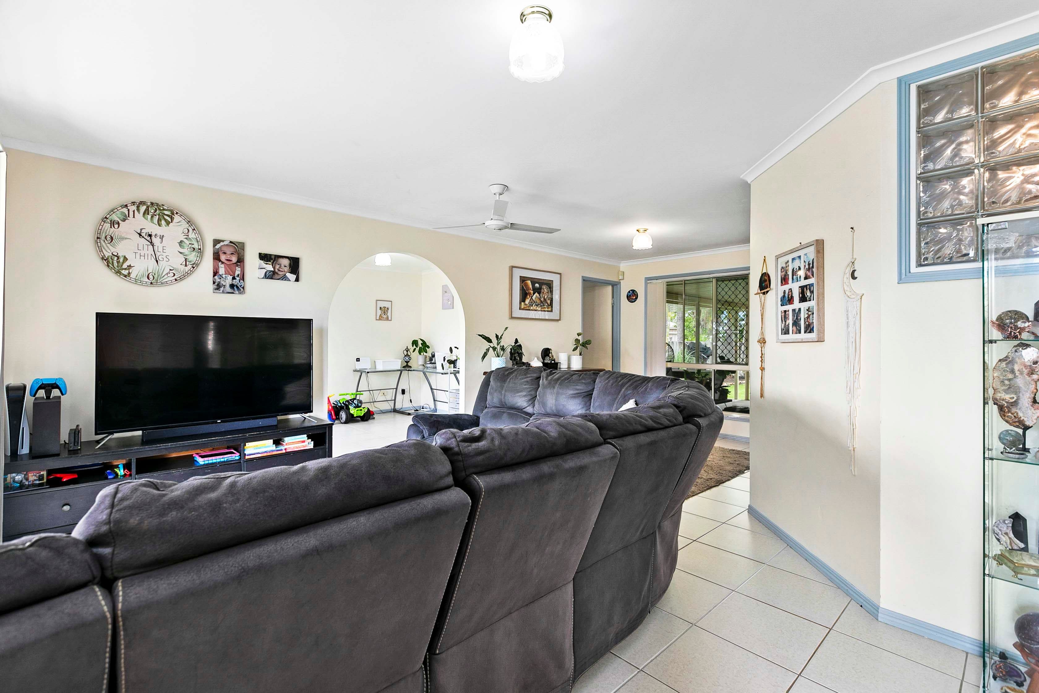 4 Fiona Court, Urangan QLD 4655, Urangan - Thumbnail 6