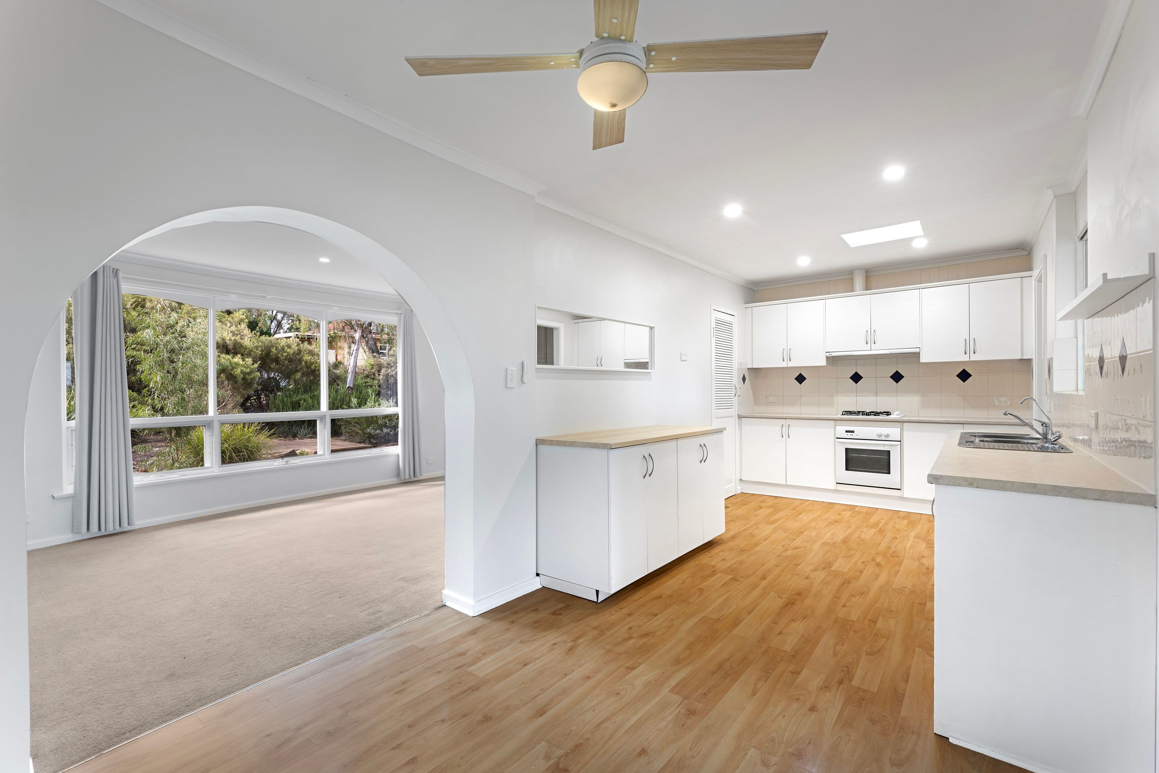 30 Far View Crescent, Ridgehaven SA 5097, Ridgehaven - Thumbnail 7