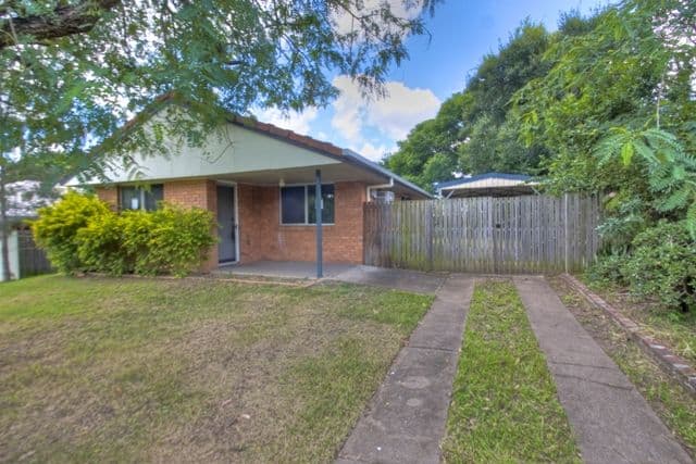 30 Stubbin Street, BUNDAMBA QLD 4304, Bundamba - Image 1