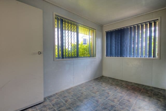 30 Stubbin Street, BUNDAMBA QLD 4304, Bundamba - Thumbnail 6