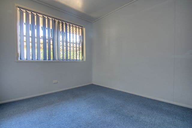 30 Stubbin Street, BUNDAMBA QLD 4304, Bundamba - Thumbnail 8