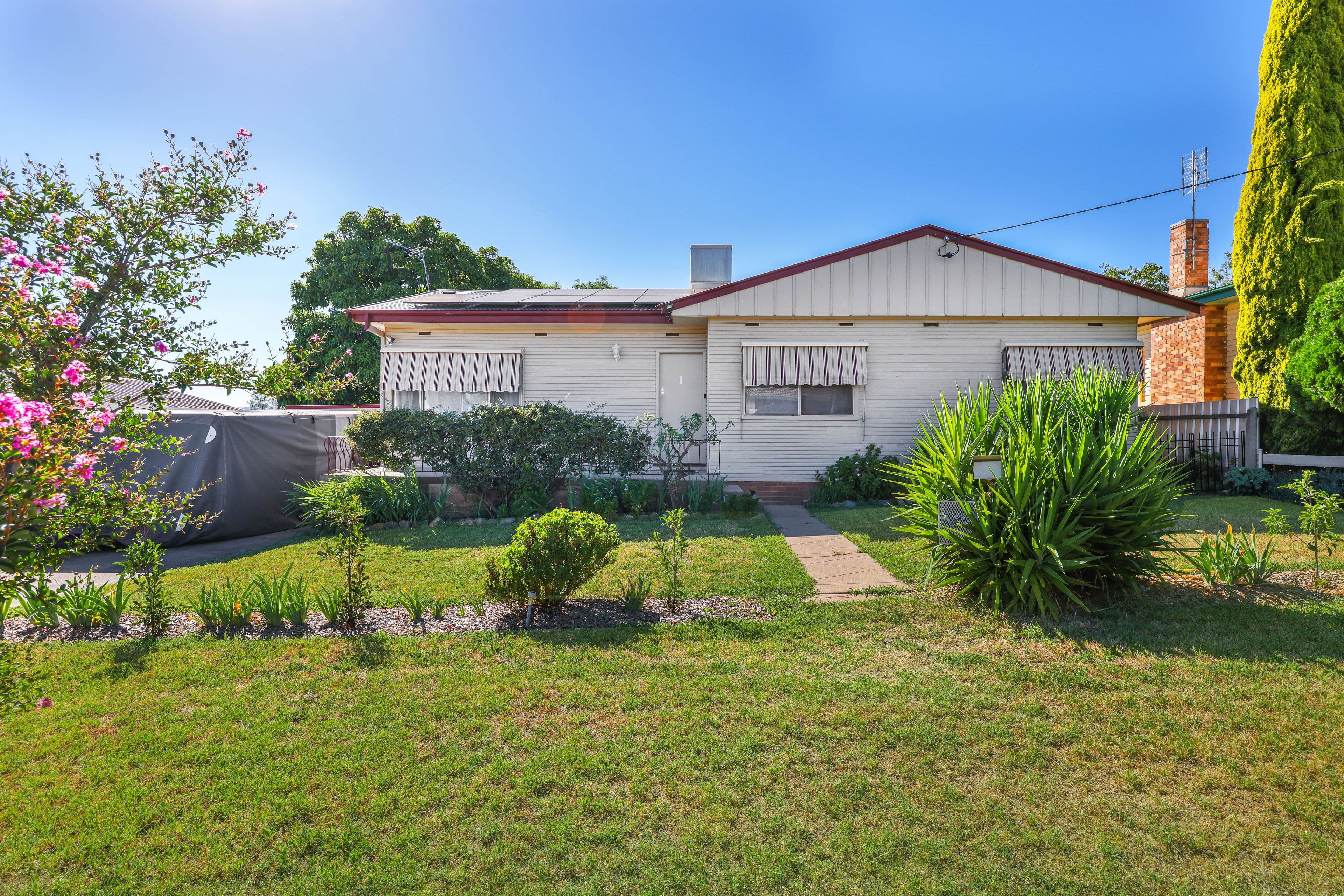 1 Jonathan Street, Tamworth NSW 2340, South Tamworth - Image 1
