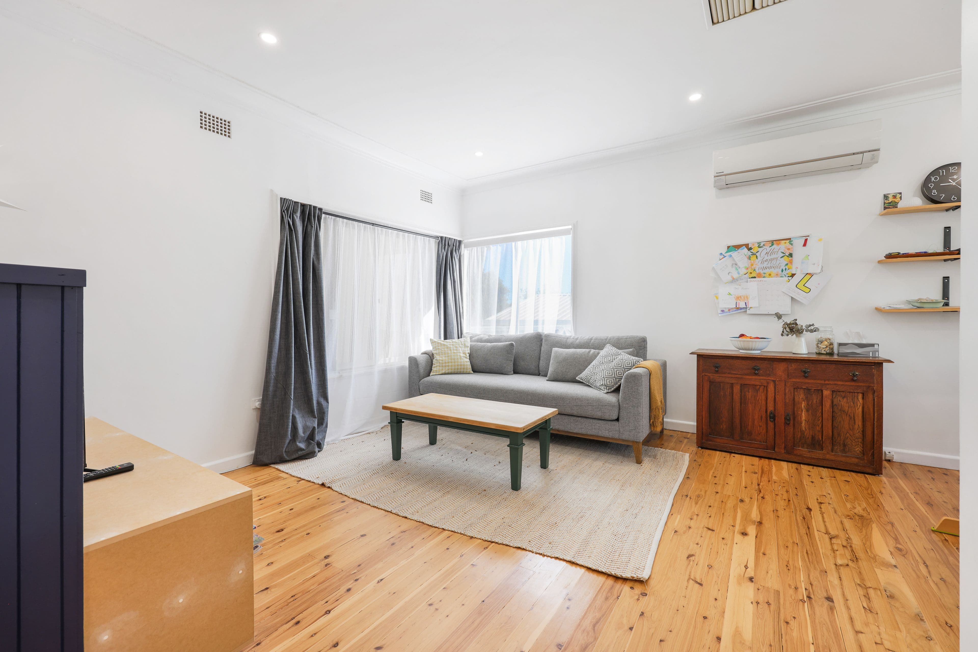 1 Jonathan Street, Tamworth NSW 2340, South Tamworth - Thumbnail 2