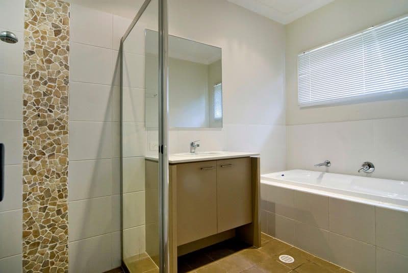 27 Costa Del Sol Avenue, RUNAWAY BAY QLD 4216, Runaway Bay - Thumbnail 5