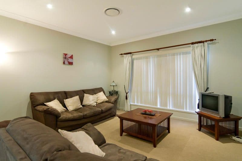 27 Costa Del Sol Avenue, RUNAWAY BAY QLD 4216, Runaway Bay - Thumbnail 7
