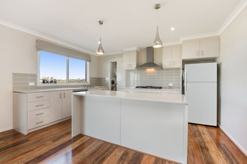 46 Robertson Road, Lethbridge VIC 3332, Lethbridge - Thumbnail 2