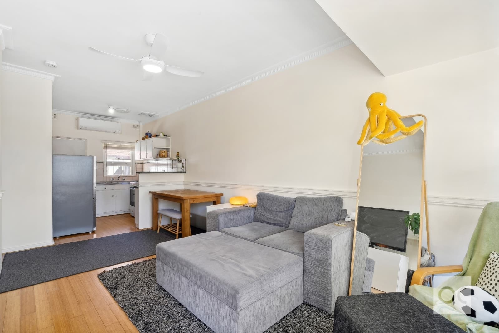 4/12 Jetty Road, Brighton - Thumbnail 2