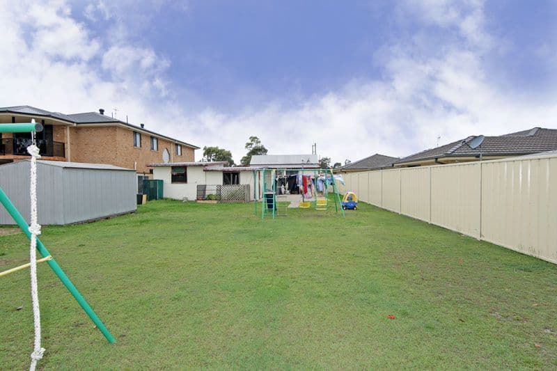 4 Athol Street, TOUKLEY NSW 2263, Toukley - Thumbnail 3