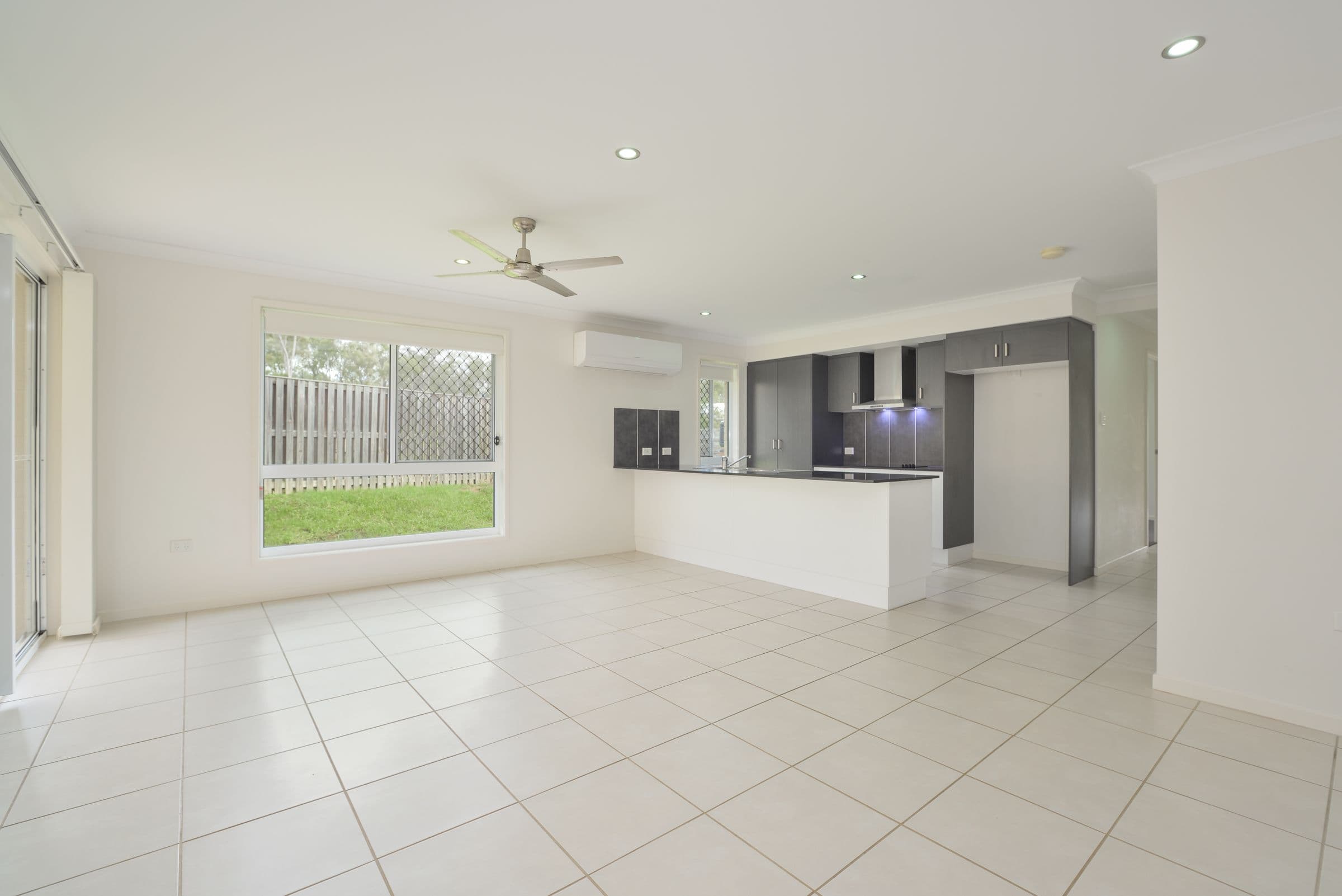 26 Caulder Esplanade, Boyne Island QLD 4680, Boyne Island - Thumbnail 3