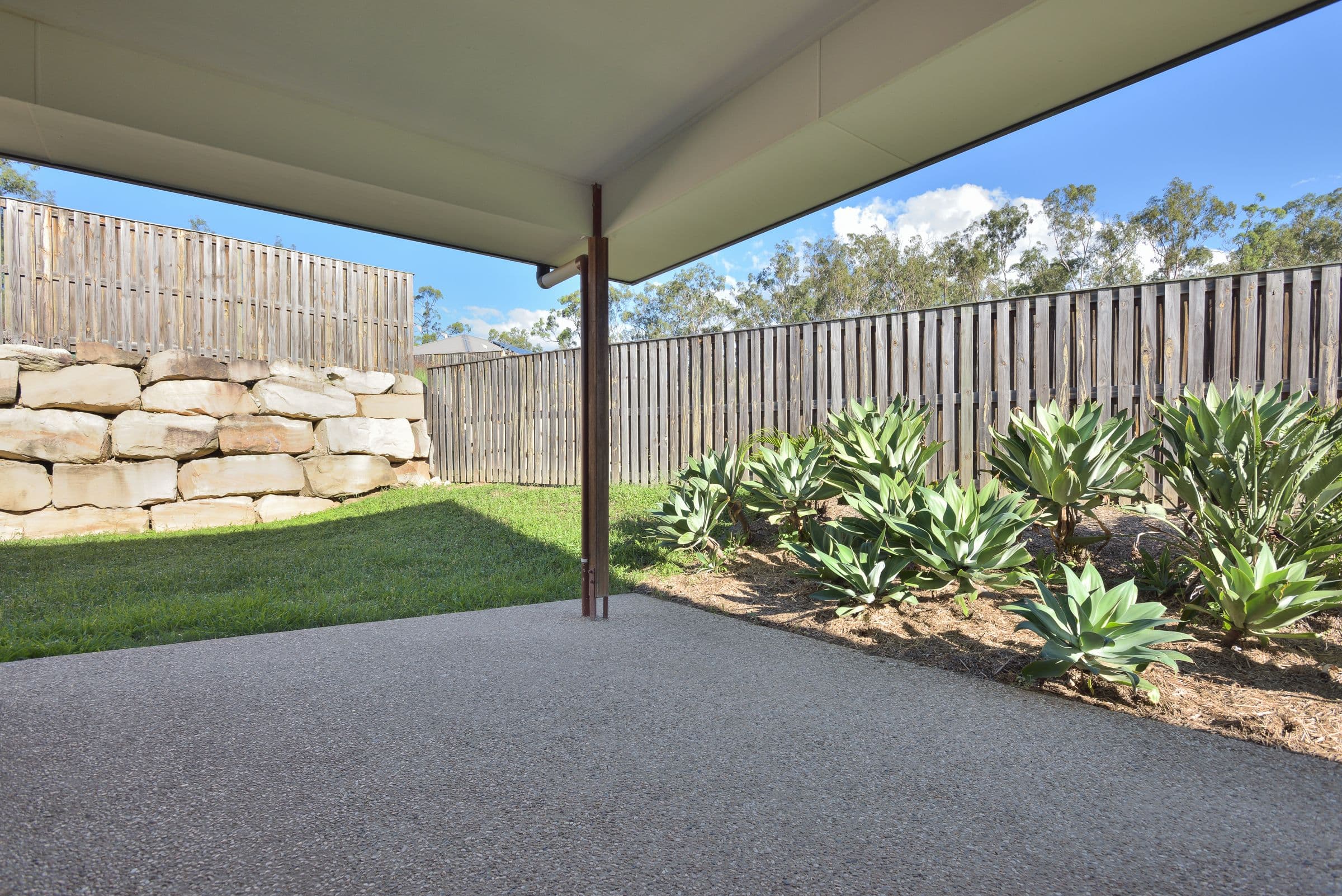 26 Caulder Esplanade, Boyne Island QLD 4680, Boyne Island - Thumbnail 4