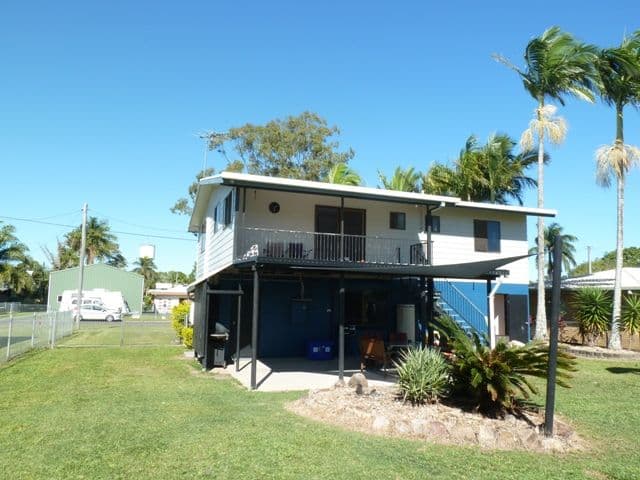 14 Youngs Lane, WALKERSTON QLD 4751, Walkerston - Thumbnail 7