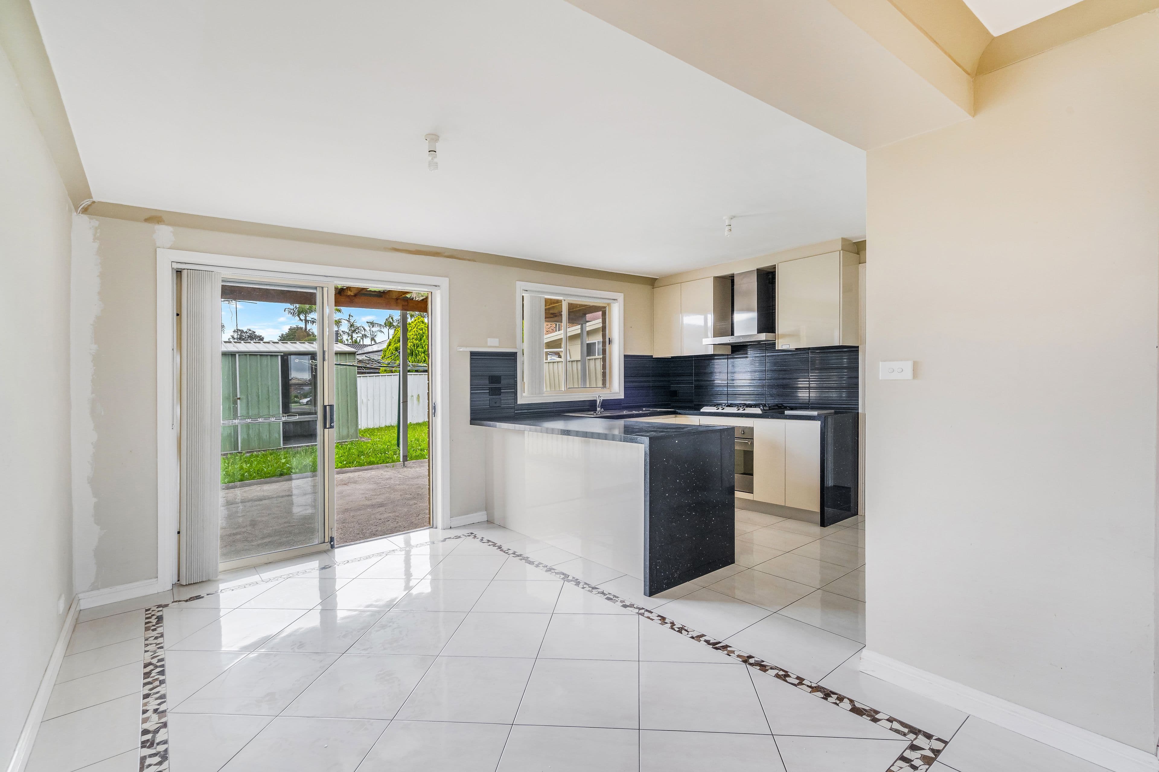 9B Cordelia Crescent, Green Valley NSW 2168, Green Valley - Thumbnail 5