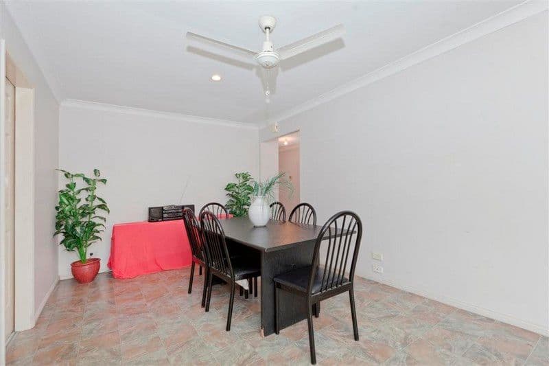 35 Vanderbilt Street, EIGHT MILE PLAINS QLD 4113, Eight Mile Plains - Thumbnail 5