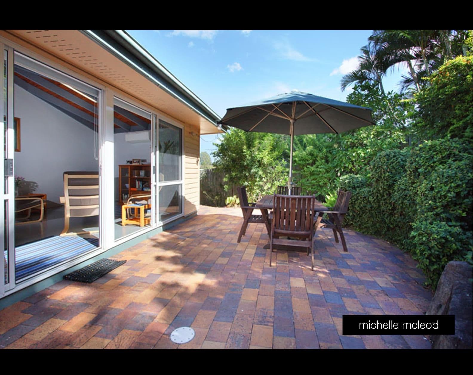 4 Pearra Place, Chapel Hill QLD 4069, Chapel Hill - Image 1