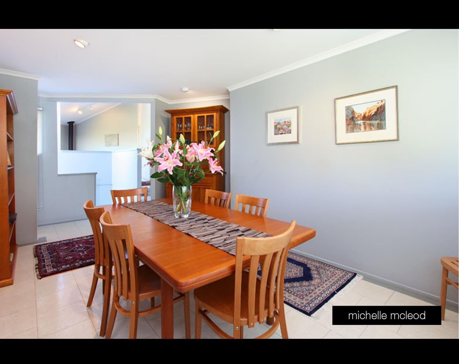 4 Pearra Place, Chapel Hill QLD 4069, Chapel Hill - Thumbnail 4