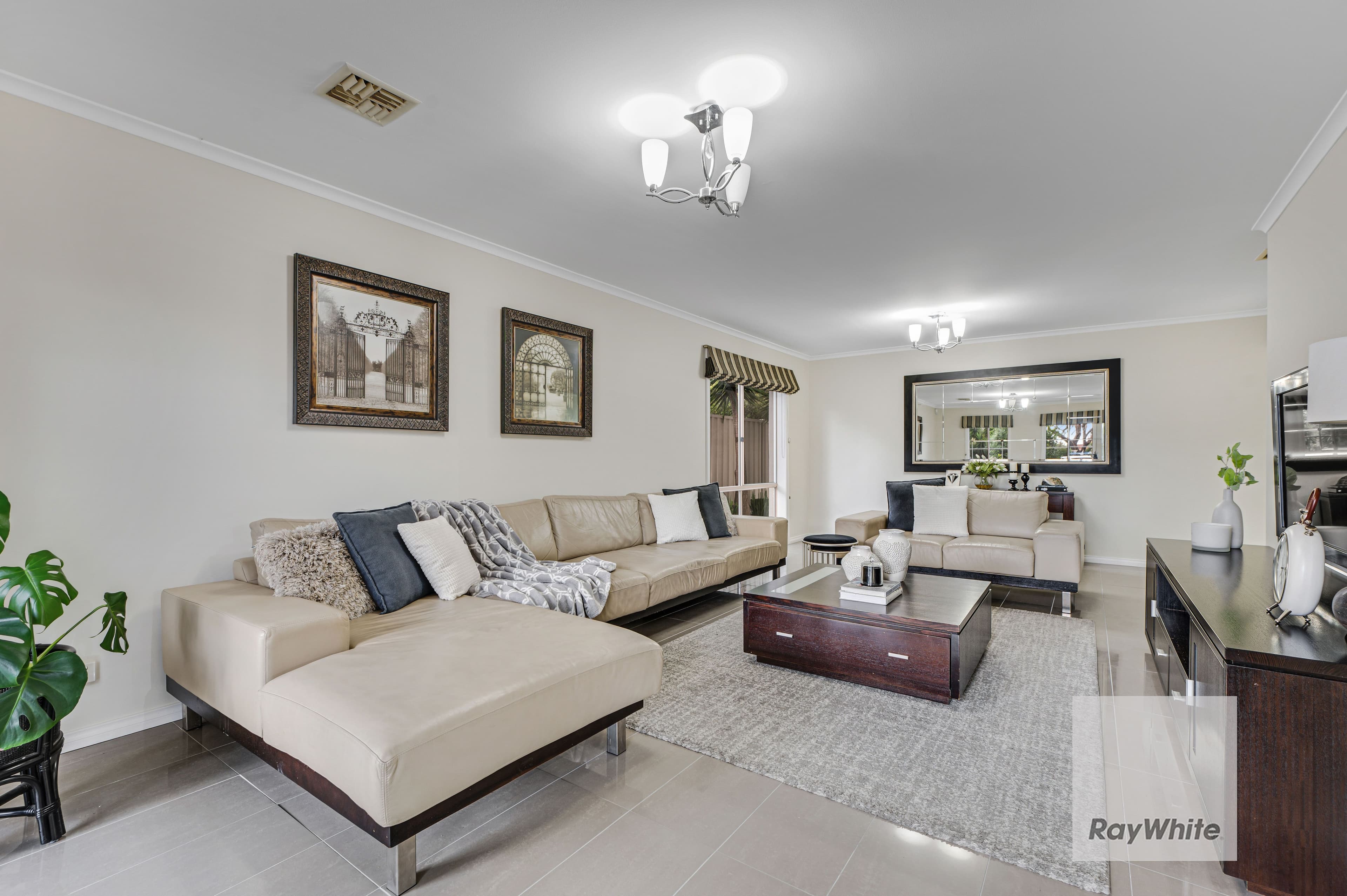 9 Brechin Court, Greenvale VIC 3059, Greenvale - Thumbnail 4